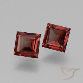 Gemas de Granate rodolita Rojo oscuro natural de 1.31 ct, Cuadrado, VS
