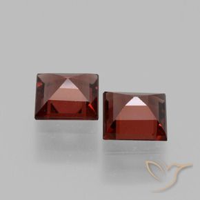 Gemas de Granate rodolita Rojo medio natural de 1.39 ct, Cuadrado, VS