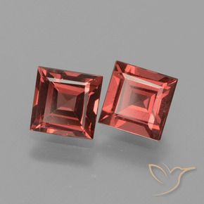 Gemas de Granate rodolita Rojo oscuro natural de 1.54 ct, Cuadrado, VS
