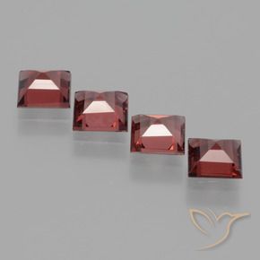 Gemas de Granate rodolita Rojo oscuro medio natural de 2.96 ct, Cuadrado, VS