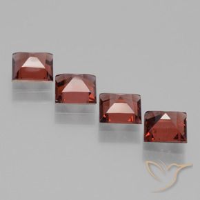 Gemas de Granate rodolita Rojo medio natural de 3.14 ct, Cuadrado, VS