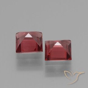 Gemas de Granate rodolita Rojo escarlata natural de 1.48 ct, Cuadrado, VS