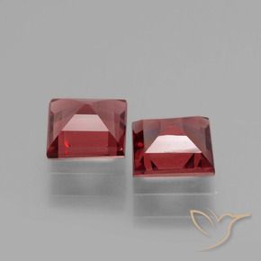 Gemas de Granate rodolita Rojo oscuro natural de 1.37 ct, Cuadrado, VS