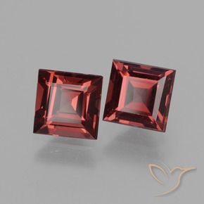 Gemas de Granate rodolita Rojo medio natural de 1.70 ct, Cuadrado, VVS-VS