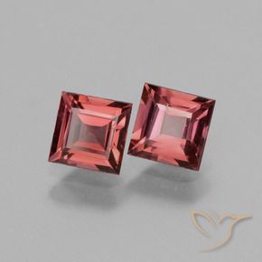 Gemas de Granate rodolita Rojo oscuro medio natural de 1.63 ct, Cuadrado, VS