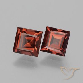 Gemas de Granate rodolita Rojo oscuro natural de 1.65 ct, Cuadrado, VS