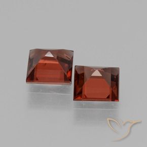 Gemas de Granate rodolita Rojo medio natural de 1.48 ct, Cuadrado, VVS-VS