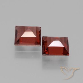 Gemas de Granate rodolita Rojo escarlata natural de 1.52 ct, Cuadrado, VS