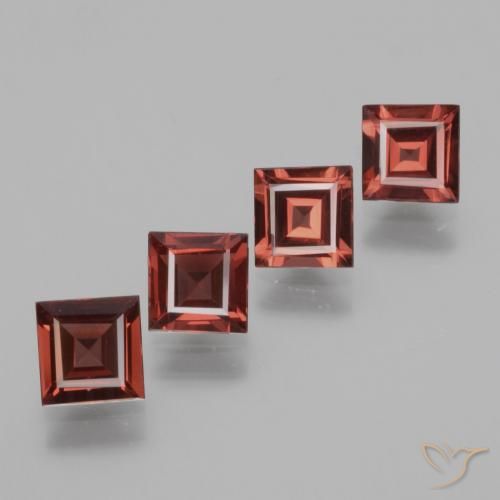 Gemas de Granate rodolita Rojo oscuro natural de 2.60 ct, Cuadrado, VS