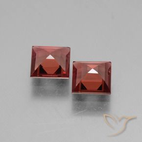 Gemas de Granate rodolita Rojo oscuro natural de 1.45 ct, Cuadrado, VS