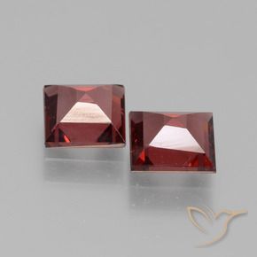 Gemas de Granate rodolita Rojo vino intenso natural de 1.39 ct, Cuadrado, VS