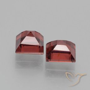 Gemas de Granate rodolita Rojo oscuro natural de 1.61 ct, Cuadrado, VS