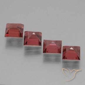 Gemas de Granate rodolita Rojo oscuro natural de 3.08 ct, Cuadrado, VS
