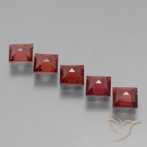 Gemas de Granate rodolita Rojo merlot natural de 2.90 ct, Cuadrado, VS