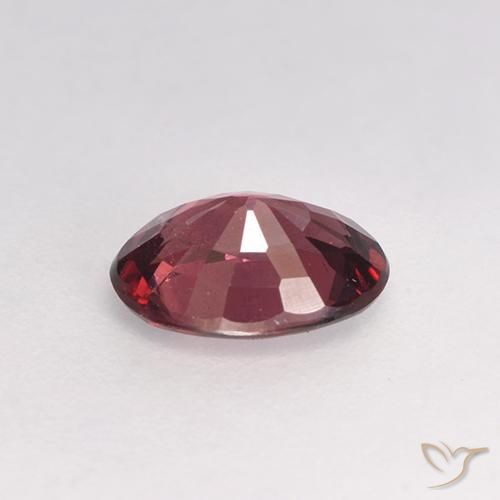 Granate rodolita Tono rojo púrpura natural de 0.93 ct, Ovalada, VS