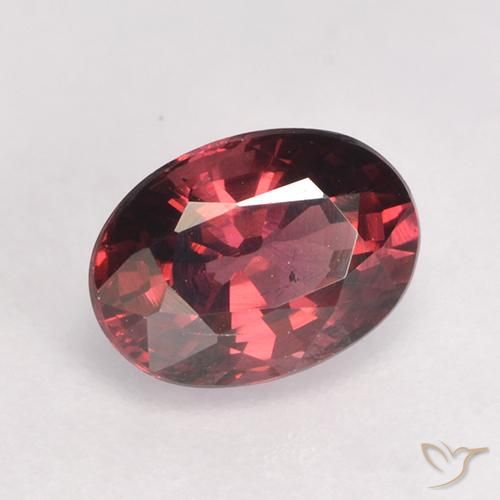 Granate rodolita Rojo oscuro natural de 1.12 ct, Ovalada, VS