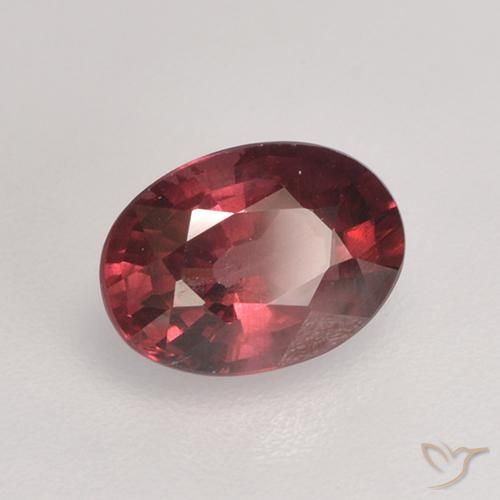 Granate rodolita Rojo púrpura natural de 1.07 ct, Ovalada, VS
