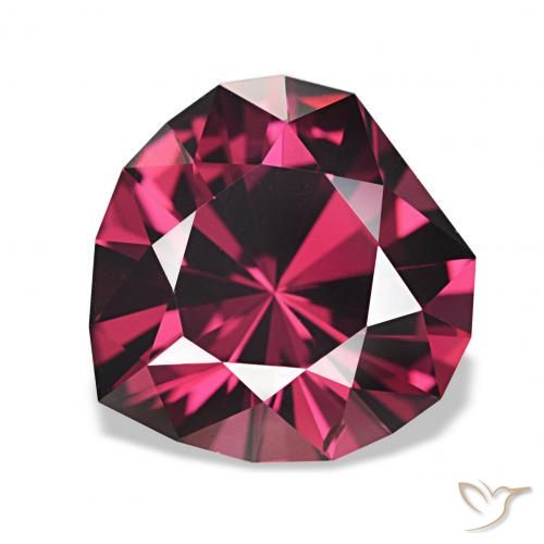 Granate rodolita Rojo púrpura natural de 2.80 ct, Elegante, VVS