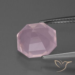 Cuarzo rosa Rosado claro natural de 4.88 ct, Corte Octágono / Esmeralda, Transparente