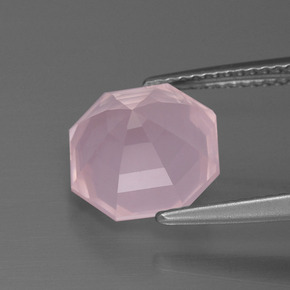 Cuarzo Rosa Rosado claro natural de 4.26 ct, corte esmeralda, Transparente