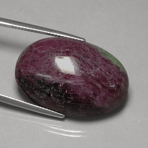 Rubí zoisita multicolor natural de 60,73 ct, corte óvalo, opaco