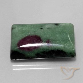 Rubí-Zoisita Multicolor natural de 33.94 ct, Corte Baguette, Opaco