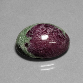 Rubí zoisita multicolor natural de 22,79 ct, corte óvalo, opaco