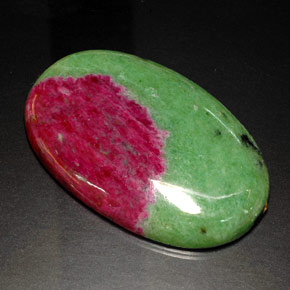 Rubí zoisita multicolor natural de 168,75 ct, corte óvalo, opaco