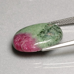 Rubí zoisita multicolor natural de 11,08 ct, corte óvalo, opaco
