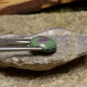 Rubí zoisita multicolor natural de 2,95 ct, corte redondo, opaco