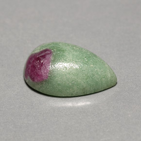 Rubí zoisita multicolor natural de 5,73 ct, en forma de pera, opaco