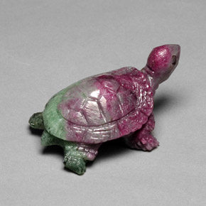 Rubí-Zoisita Multicolor natural de 46.70 ct, Forma elegante, Opaco