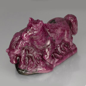 Rubí zoisita multicolor natural de 642,30 ct, forma elegante, opaco