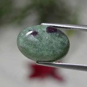 Rubí zoisita multicolor natural de 7,70 ct, corte óvalo, opaco