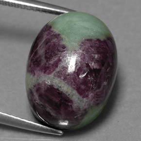 Rubí zoisita multicolor natural de 19,04 ct, corte óvalo, opaco