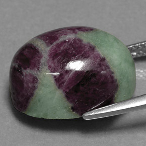 Rubí zoisita multicolor natural de 19,04 ct, corte óvalo, opaco