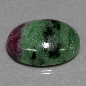 Rubí zoisita multicolor natural de 10,08 ct, corte óvalo, opaco