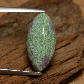 Rubí zoisita verde natural de 5,81 ct, marquesa, opaco