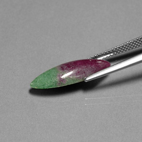 Rubí zoisita multicolor natural de 4,99 ct, marquesa, opaco