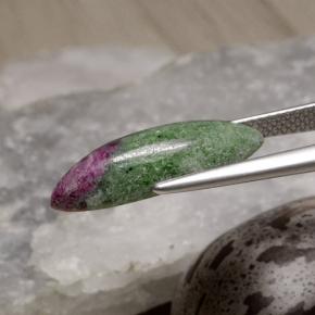 Rubí zoisita multicolor natural de 6,42 ct, marquesa, opaco