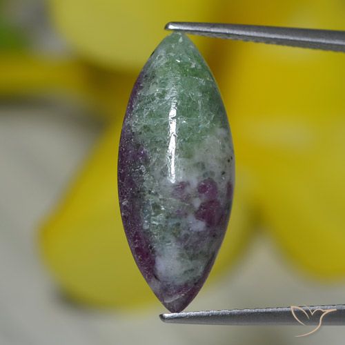 6.96ct Natural Multicolor Rubí-Zoisita, Marquesa, Opaco