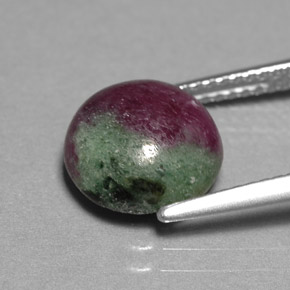Rubí zoisita multicolor natural de 4,96 ct, corte redondo, opaco