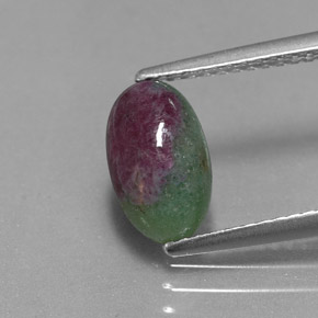 Rubí zoisita multicolor natural de 1,93 ct, corte óvalo, opaco