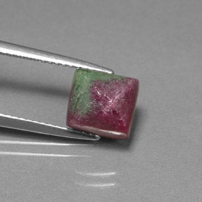 Rubí zoisita multicolor natural de 4,47 ct, baguette, opaco