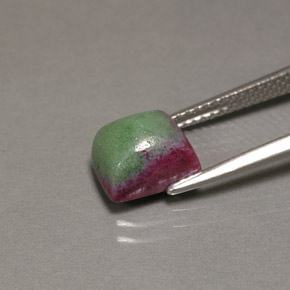 Rubí zoisita multicolor natural de 3,85 ct, baguette, opaco