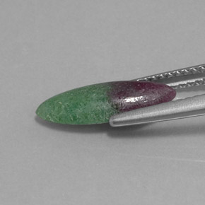 Rubí zoisita multicolor natural de 2,11 ct, marquesa, opaco