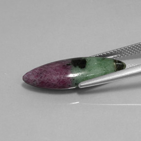Rubí zoisita multicolor natural de 8,07 ct, marquesa, opaco