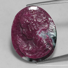 Rubí zoisita multicolor natural de 28,53 ct, forma elegante, opaco
