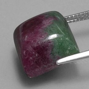 Rubí zoisita multicolor natural de 20,27 ct, cuadrado, opaco