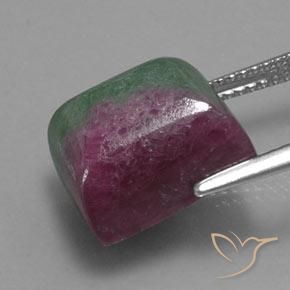 Rubí-Zoisita Multicolor natural de 13.67 ct, Corte Baguette, Opaco